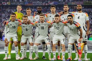 备战欧洲杯，德国国家队官推晒诺伊尔抵达球队报道照片